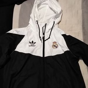 windbreaker real madrid
